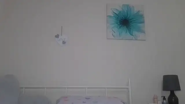 Snapshot of LouiseLovell chatting on 07/30/26, 10:25 LouiseLovell online show from 07/30/26, 10:25