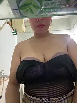 JucyLy online show from 05/16/26, 03:55