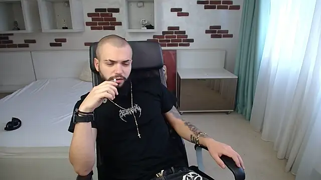 OscarWillss online show from 05/29/26, 04:29