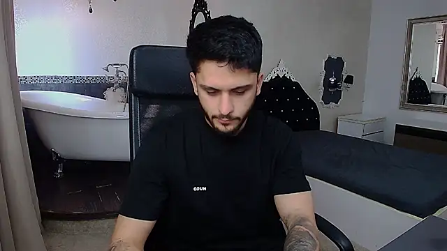 TroyWadee online show from 05/19/26, 04:41