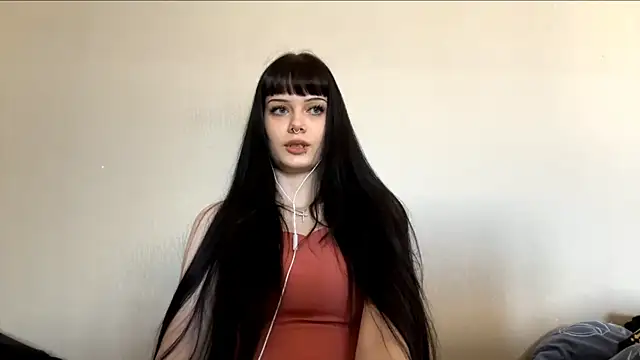 CharmaineElles online show from 05/15/26, 03:32