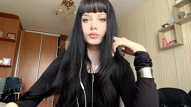 CharmaineElles online show from 05/23/26, 03:11