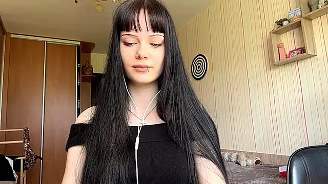 CharmaineElles online show from 05/28/26, 02:45