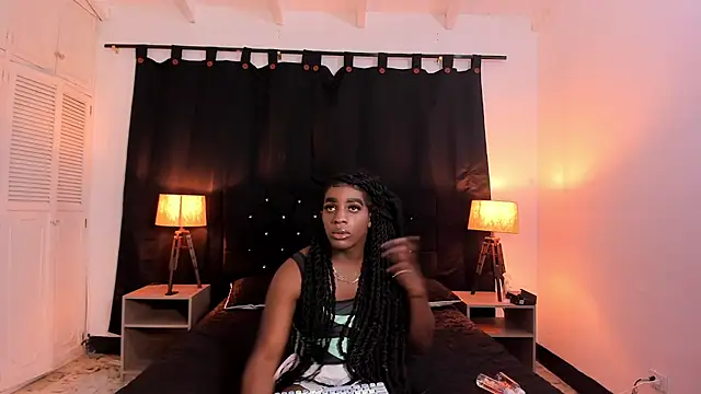 YasiryCoper online show from 05/16/26, 11:53