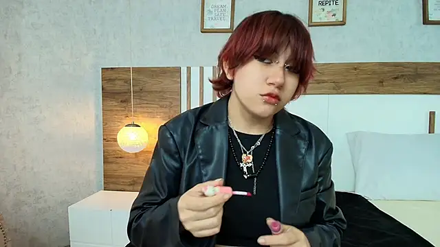 Snapshot of Bj_Olivine chatting on 05/30/26, 08:14 Bj Olivine online show from 05/30/26, 08:14