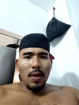 Snapshot of AndrssGold chatting on 06/03/26, 04:57 AndrssGold online show from 06/03/26, 04:57