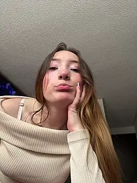 Snapshot of Valery_Salmons chatting on 07/16/26, 12:46 Valery Salmons online show from 07/16/26, 12:46