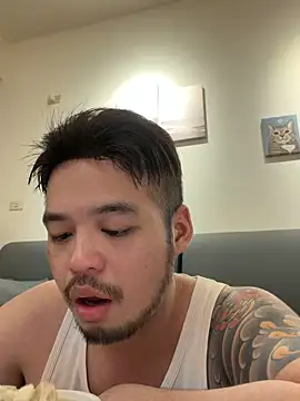 James1992 Ovo online show from 05/25/26, 11:31