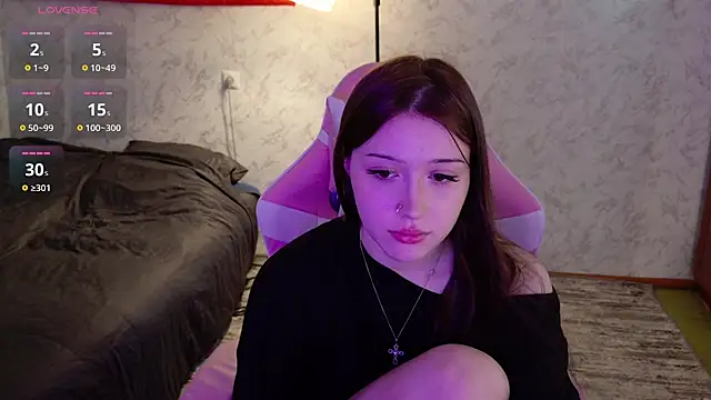 Luvellia online show from 07/10/26, 10:48