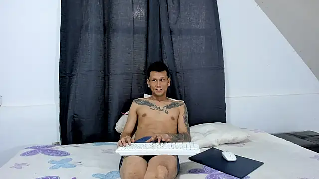 HannaSexMatheuw online show from 07/01/26, 03:01