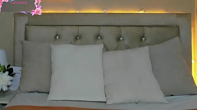 EmilyWinter  online show from 06/03/26, 11:55