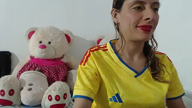 Natalia Dahlia online show from 06/17/26, 07:24