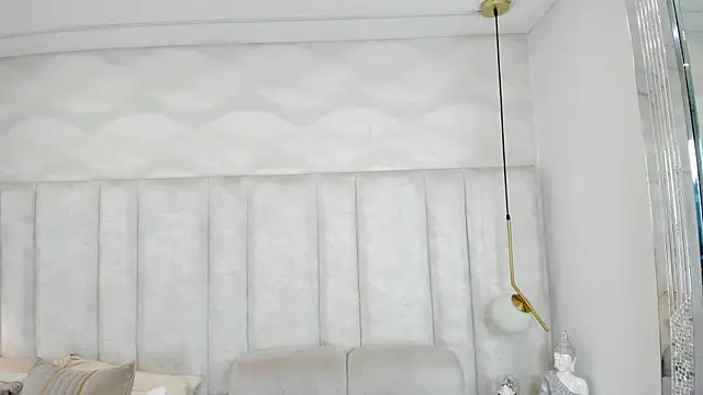Aurora bellamont online show from 05/28/26, 08:37