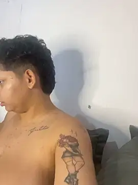 ZayaPoisonIvy online show from 05/22/26, 02:09