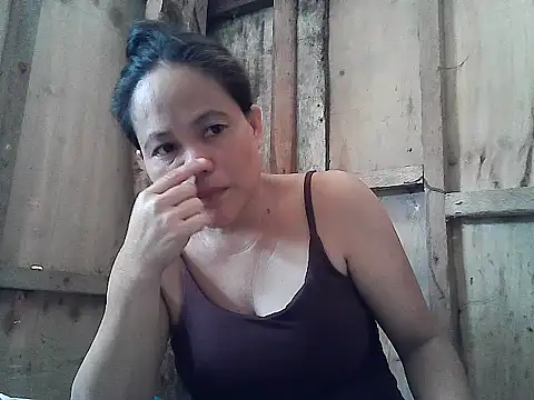 Snapshot of wet_pussypinay22 chatting on 05/25/26, 05:18 wet pussypinay22 online show from 05/25/26, 05:18