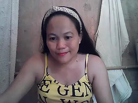 Snapshot of wet_pussypinay22 chatting on 06/04/26, 02:05 wet pussypinay22 online show from 06/04/26, 02:05