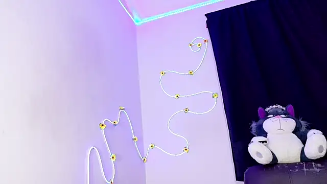 everlin 01 online show from 06/10/26, 07:48
