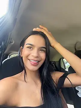 Snapshot of Melissa_Rendon chatting on 06/27/26, 04:24 Melissa Rendon online show from 06/27/26, 04:24