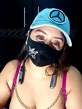Choco-230 online show from 07/15/26, 07:54