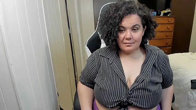 SweetPuertoRicanBliss online show from 05/19/26, 03:02