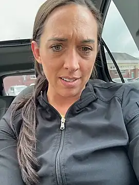 JosieX14 online show from 06/08/26, 05:35