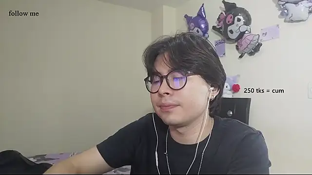 kuromi boy online show from 05/22/26, 12:08