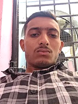 Snapshot of ronnybhai008 chatting on 05/11/26, 03:41 ronnybhai008 online show from 05/11/26, 03:41