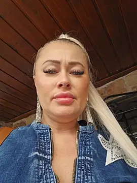 MILFBARBY online show from 04/23/26, 07:04