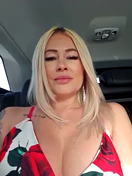MILFBARBY online show from 06/20/26, 07:02