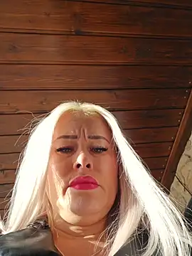 MILFBARBY online show from 10/28/25, 08:24