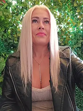 MILFBARBY online show from 10/26/25, 08:04