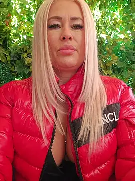 MILFBARBY online show from 11/09/25, 08:18