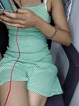 Snapshot of kannadagirll369 chatting on 07/20/26, 07:05 kannadagirll369 online show from 07/20/26, 07:05
