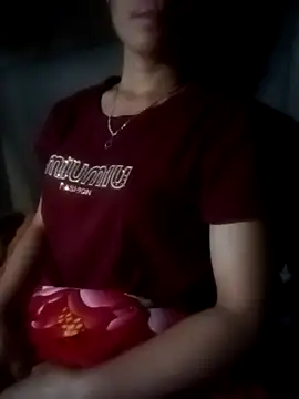 linhbaby01 online show from 06/26/26, 05:30