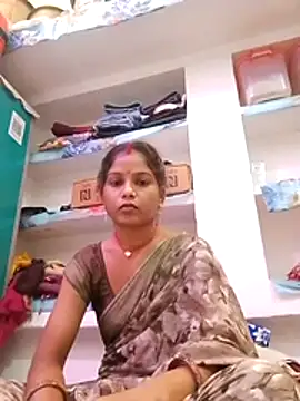 CHANDNi 700 online show from 06/01/26, 11:32
