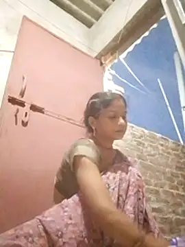 CHANDNi 700 online show from 05/30/26, 11:32