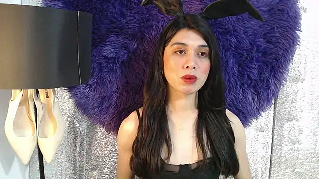 Snapshot of RoseAmarie chatting on 05/11/26, 01:40 RoseAmarie online show from 05/11/26, 01:40
