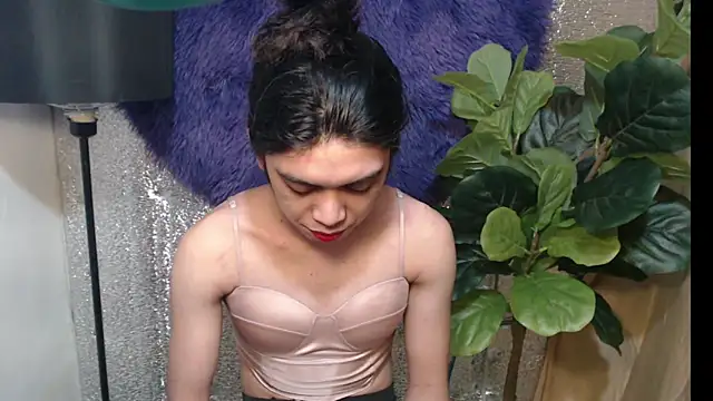 RoseAmarie online show from 06/14/26, 05:30