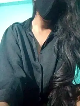 Snapshot of Cute-Ishita chatting on 06/13/26, 07:12 Cute-Ishita online show from 06/13/26, 07:12