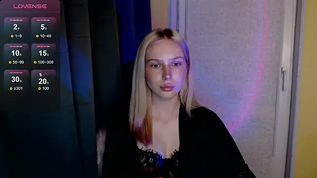 MichelleVelour online show from 05/12/26, 05:52