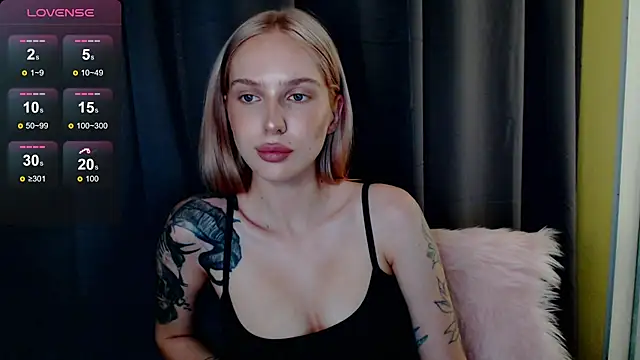 MichelleVelour online show from 05/25/26, 03:22