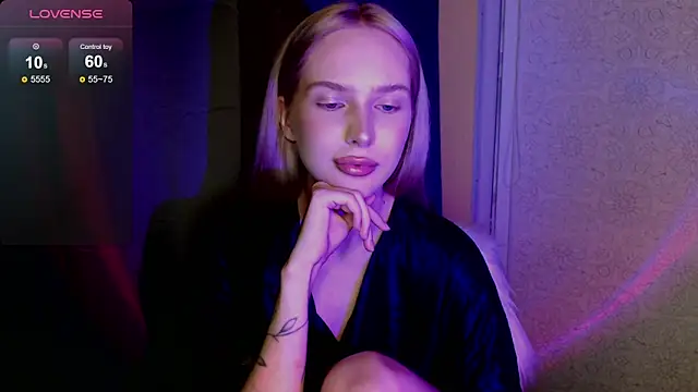 MichelleVelour online show from 05/20/26, 05:32