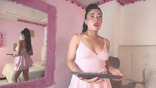 emilly duque online show from 07/04/26, 03:24