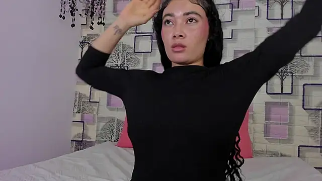 emilly duque online show from 05/20/26, 03:47