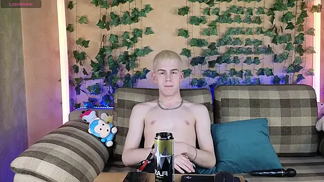 Tommy CrashXXX online show from 06/04/26, 06:40