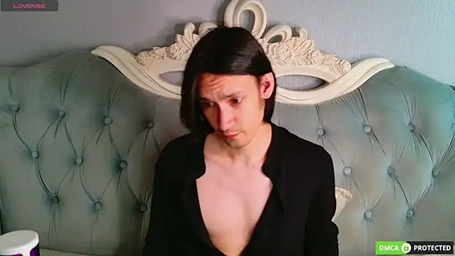 Snapshot of CalvinChapman chatting on 06/21/26, 07:03 CalvinChapman online show from 06/21/26, 07:03