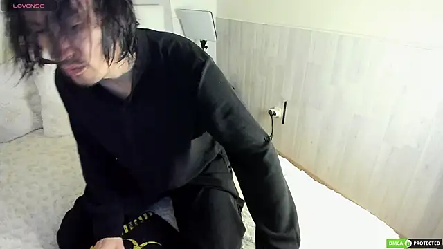 Snapshot of CalvinChapman chatting on 07/11/26, 03:18 CalvinChapman online show from 07/11/26, 03:18