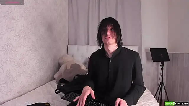 Snapshot of CalvinChapman chatting on 07/03/26, 03:13 CalvinChapman online show from 07/03/26, 03:13