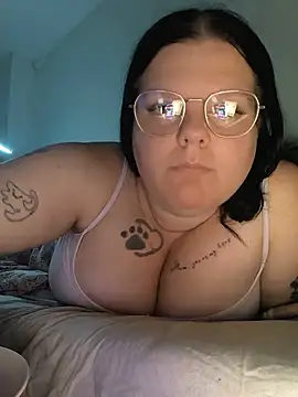 BadMommyyyyy online show from 05/18/26, 09:58