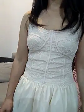 Snapshot of tam_baby chatting on 05/09/26, 02:31 tam baby online show from 05/09/26, 02:31